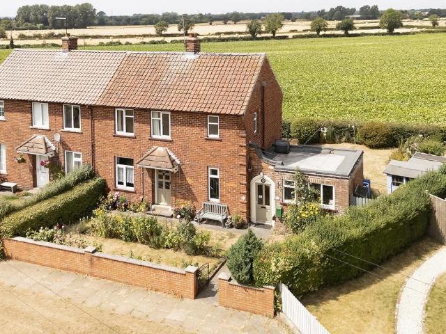 House for sale in Barmby Moor