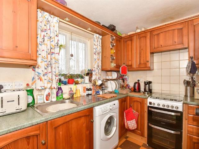 House for sale in Stuppington, The Bridge