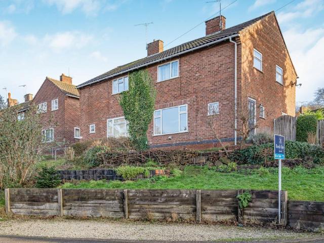 House for sale in Mill End, Green Close