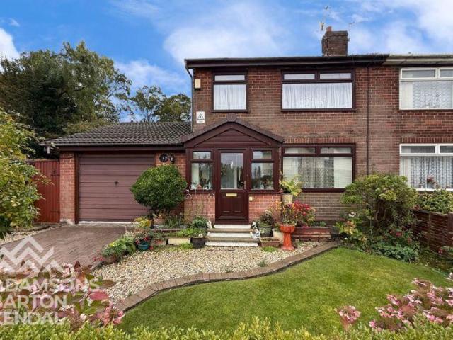 House for sale in Sudden, Burnedge