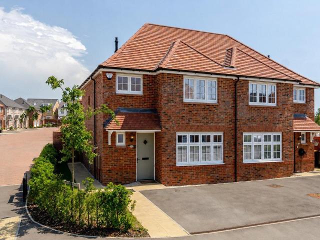 House for sale in Leighton-Linslade, Leighton Buzzard