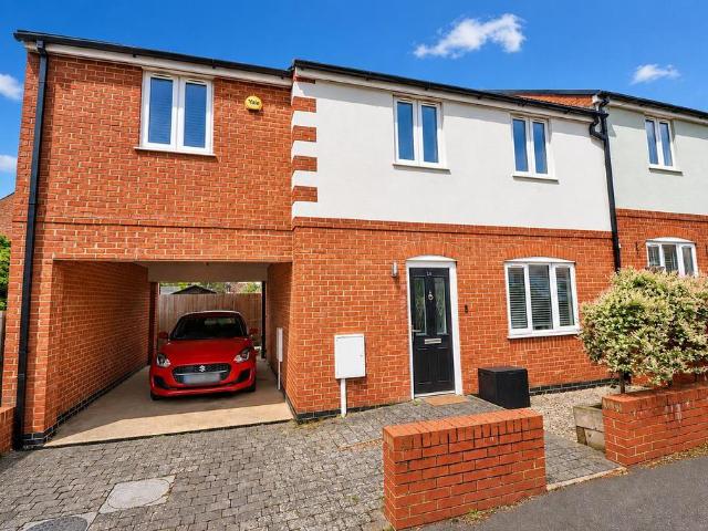 House for sale in Rushden