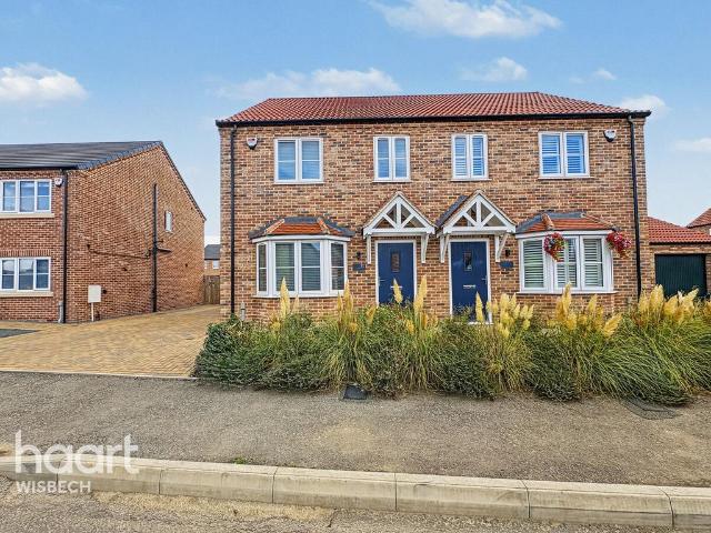 House for sale in Foul Anchor, Fenland