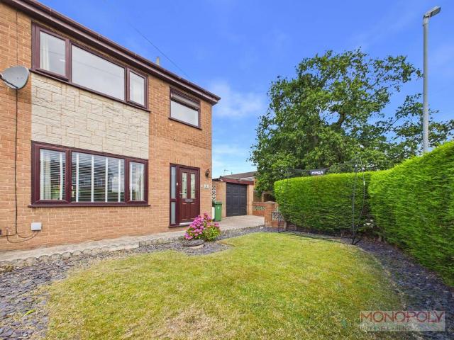 House for sale in Johnstown, Wales