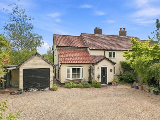 House for sale in Bedingfield, Suffolk