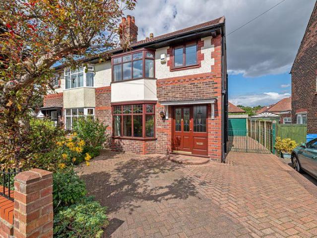 House for sale in Stockton Heath, Warrington