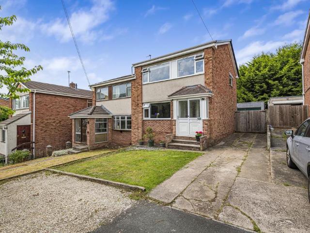 House for sale in Feckenham, City Of Bristol