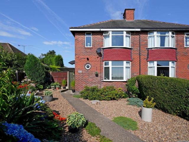 House for sale in Norton Lees, South Yorkshire