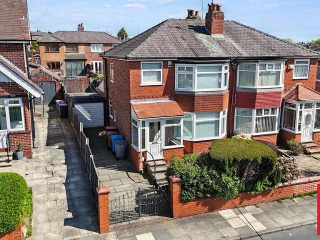 House for sale in Salford, Greater Manchester