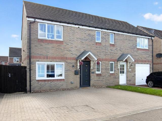 House for sale in Garthamlock, Scotland