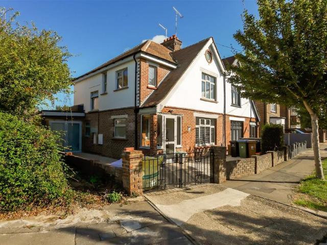 House for sale in Wick, Arun