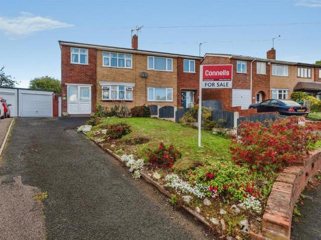 House for sale in Landywood, South Staffordshire