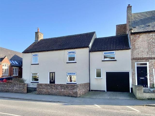House for sale in Aiskew