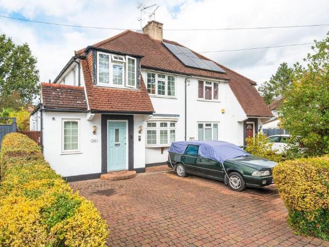 House for sale in Wexham and Ivers Community Board, Iver Heath
