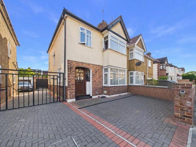 House for sale in London Borough of Hounslow, Greater London