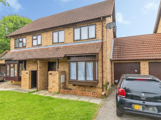 House for sale in Monkston Park, Milton Keynes