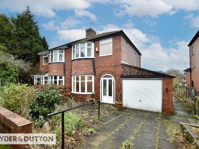 House for sale in Shaw and Crompton, Pendock