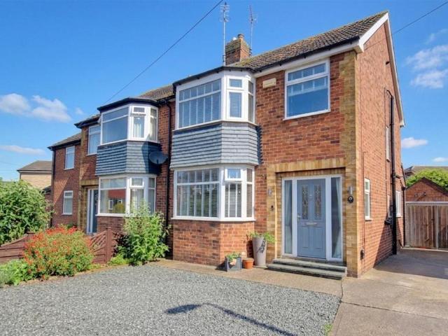 House for sale in Molescroft