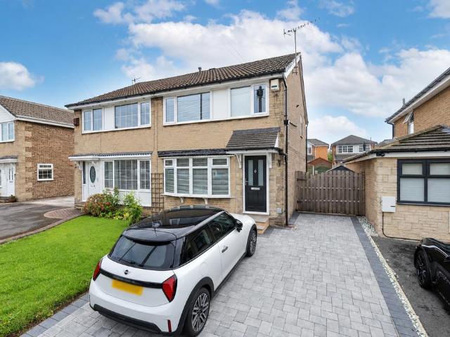 House for sale in Horsforth Vale, Calverley