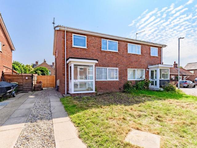 House for sale in Southtown, Stokesby