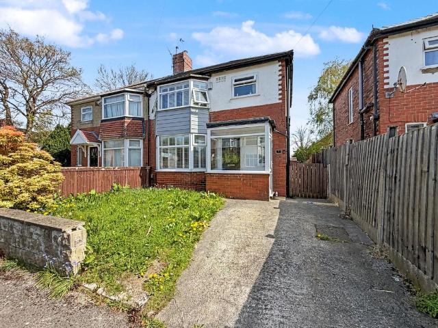 House for sale in Besses o' th' Barn, Bury