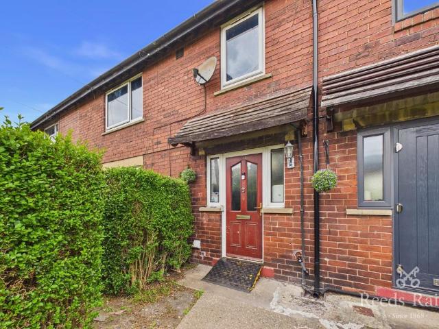 House for sale in Oulton, West Yorkshire