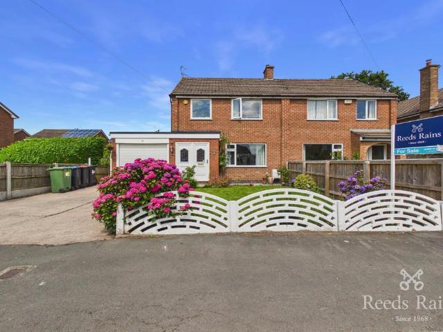House for sale in Wincham, Cheshire