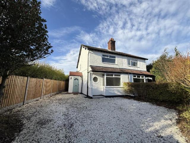 House for sale in Heswall, Wirral
