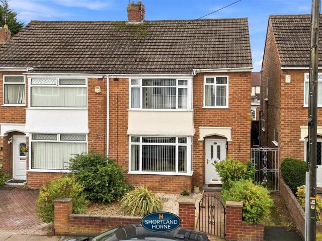House for sale in Manor Farm Estate, West Midlands