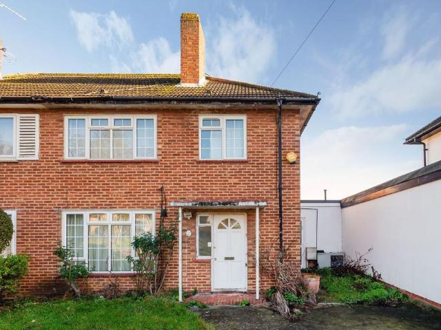 House for sale in Kingston Vale, Greater London