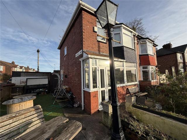 House for sale in Georgia, Greater Manchester