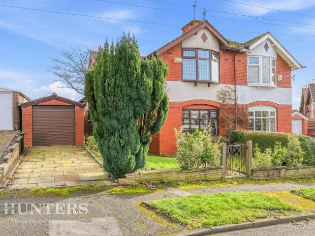 House for sale in Pendock, Greater Manchester