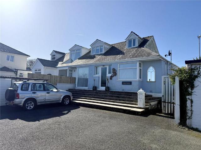 House for sale in Llanbedrog, Wales