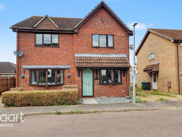 House for sale in Huntingdon, Cambridgeshire