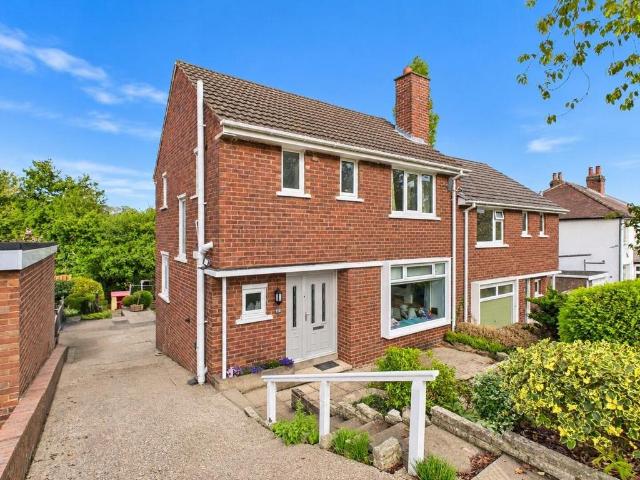 House for sale in Carterknowle, Sheffield