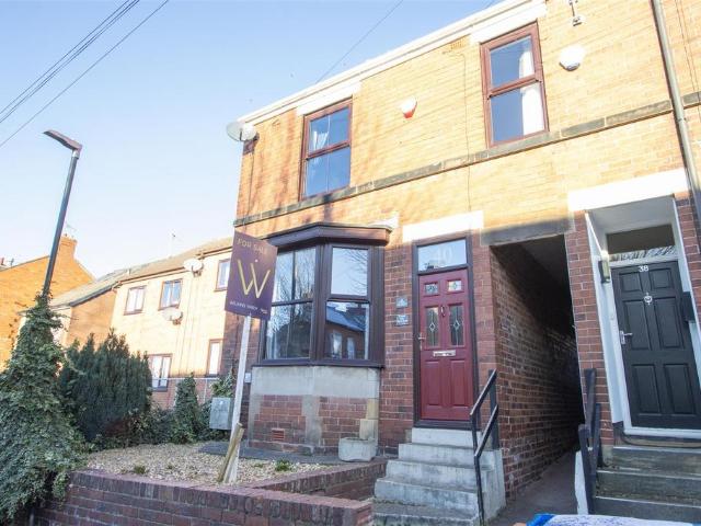 House for sale in Loundsley Green, East Midlands