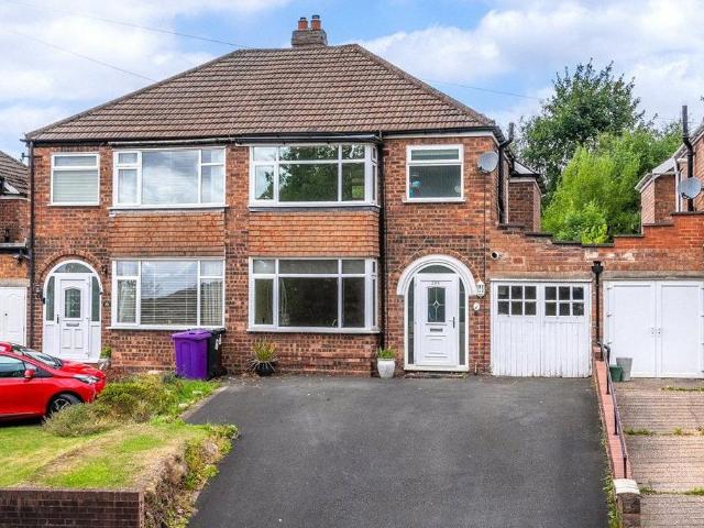House for sale in Aldersley, Stockwell End