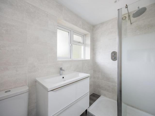 House for sale in Jarvis Brook, Cross In Hand