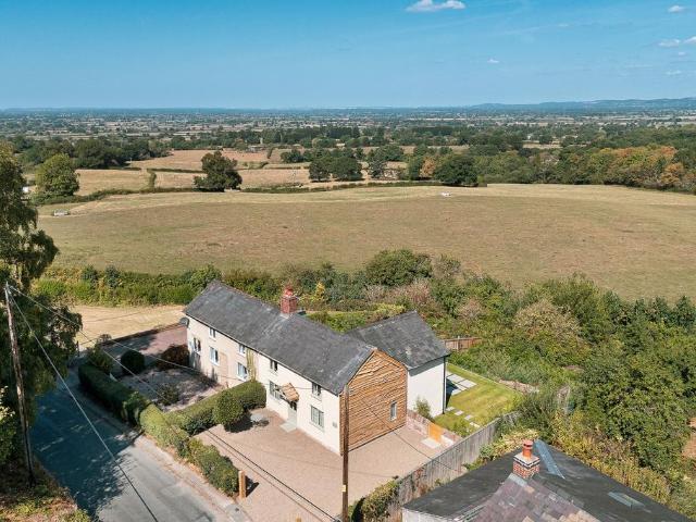 House for sale in Burwardsley