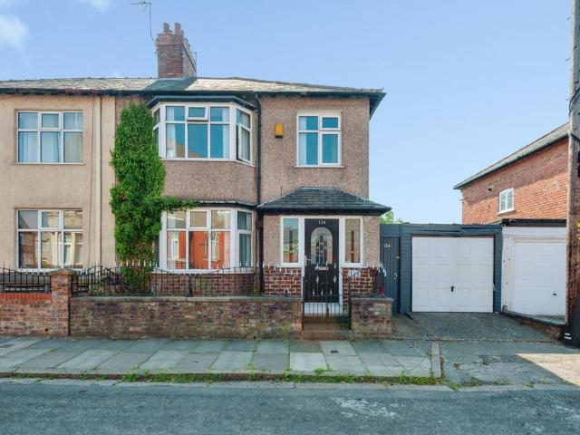 House for sale in Allerton, Calderstones