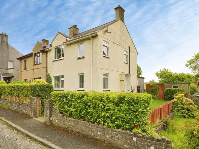 House for sale in Llanystumdwy, Criccieth