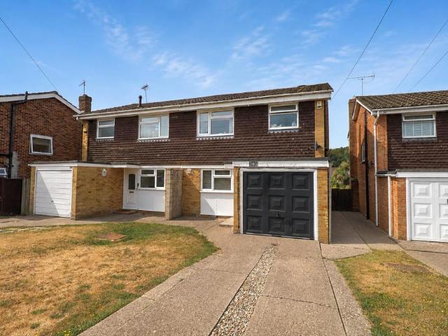 House for sale in Barton Stacey, Hampshire