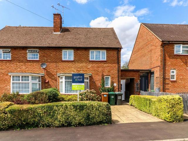 House for sale in Batchworth, Hertfordshire