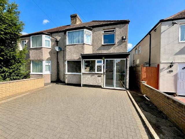House for sale in Crook Log, Welling