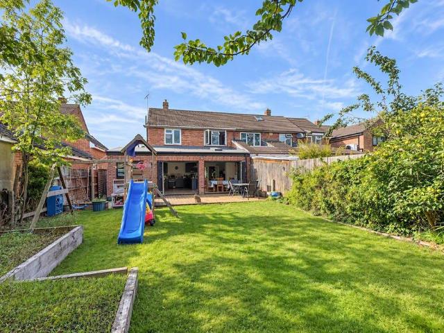 House for sale in Stapleford, South Cambridgeshire