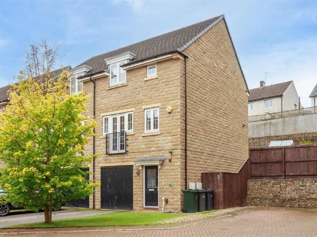 House for sale in Wyke, Bradford