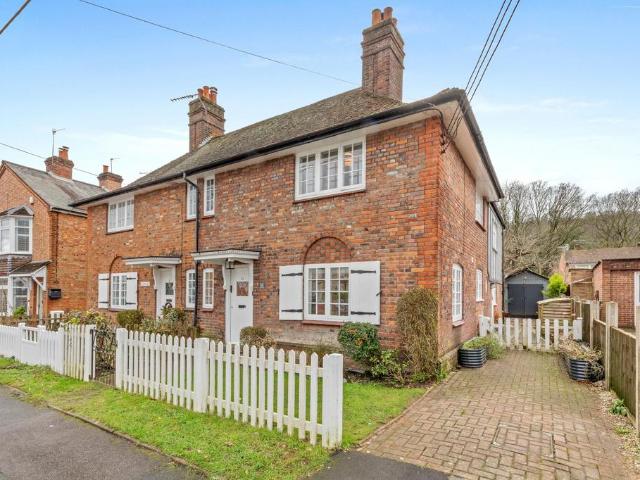 House for sale in Chepping Wycombe, Loudwater