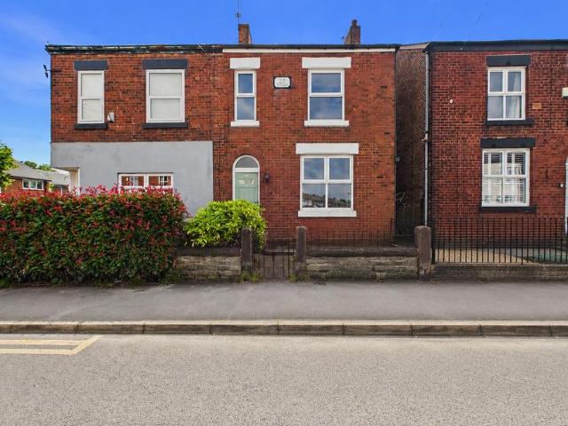 House for sale in Hazel Grove, Greater Manchester