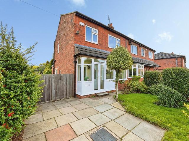 House for sale in Dales Brow, Salford
