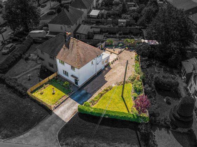 House for sale in Harvington, Crookhill